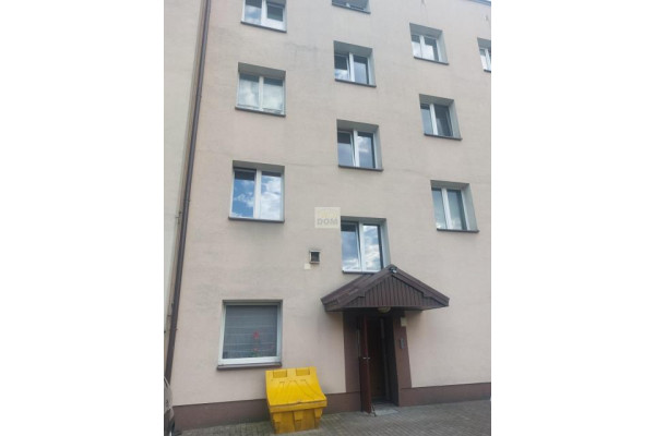 wołomiński, Wołomin, Wileńska, Mieszkanie w centrum Wołomina do remontu