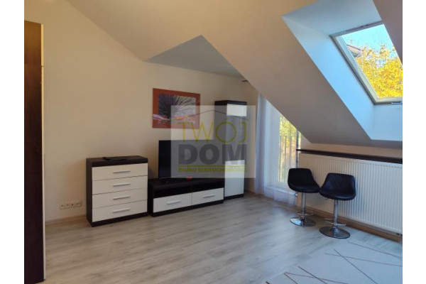 wołomiński, Zielonka, Wolności, Atrakcyjna kawalerka, Zielonka